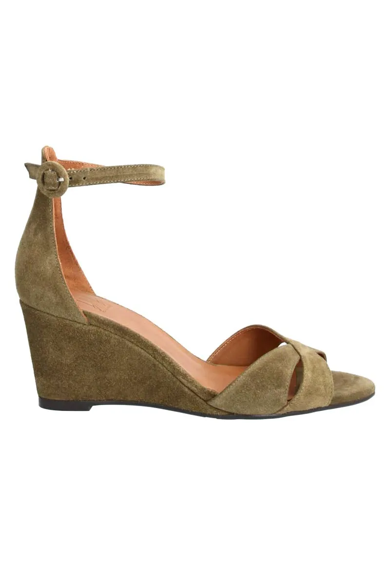 Billi Bi A2090 Army Babysilk Suede Sandals - Women’s Fashion Footwear