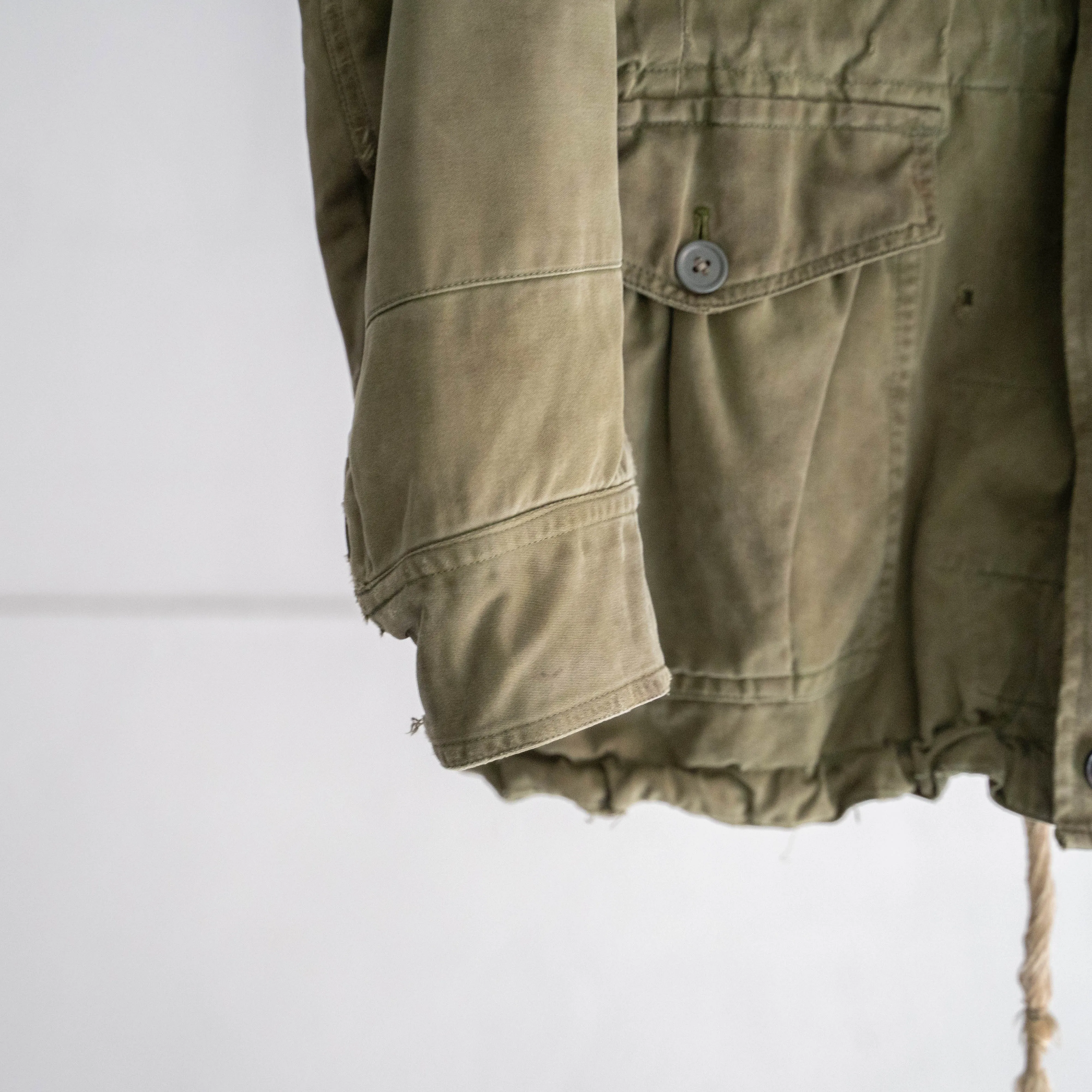 around 1960s British military p1960 pattern combat jacket
