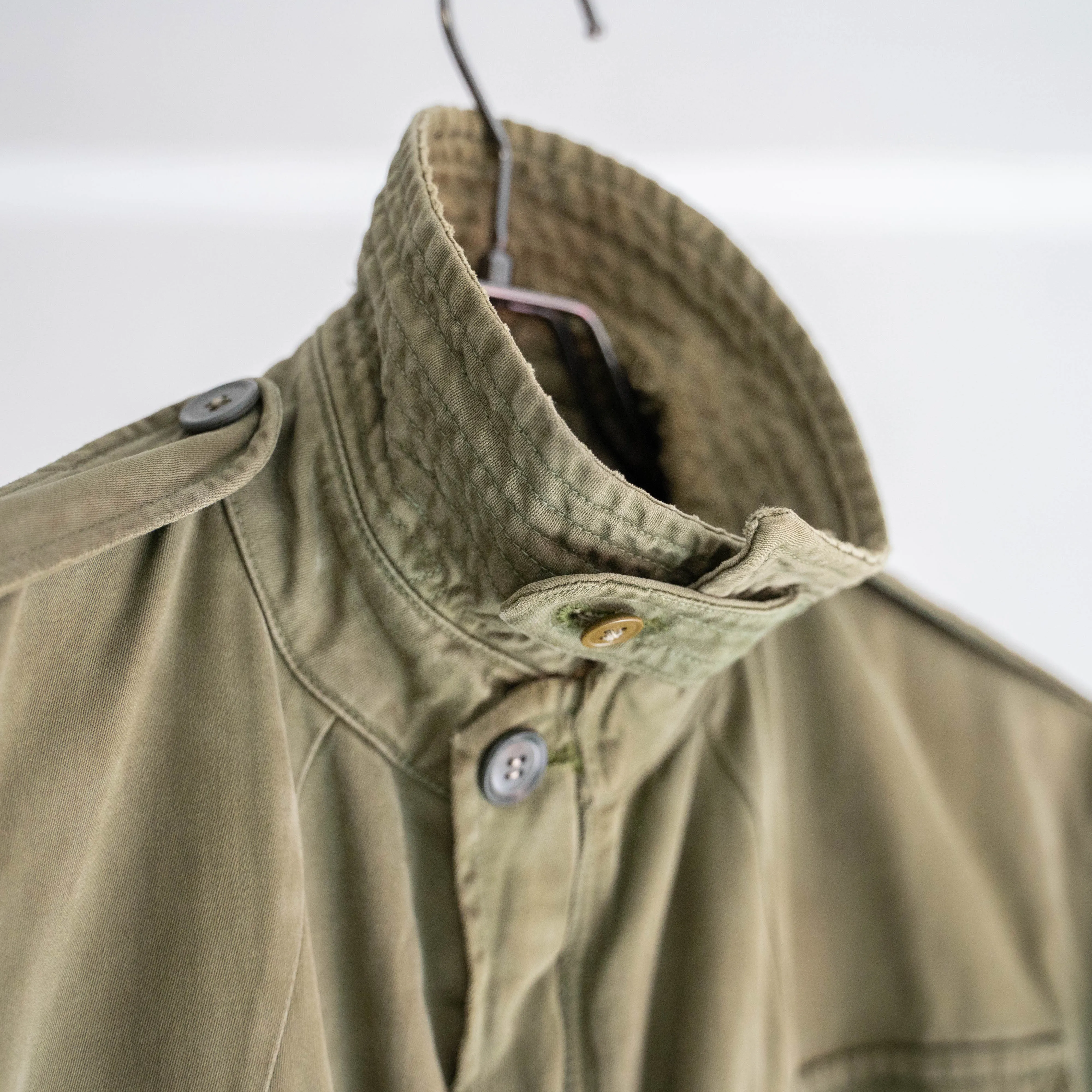 around 1960s British military p1960 pattern combat jacket