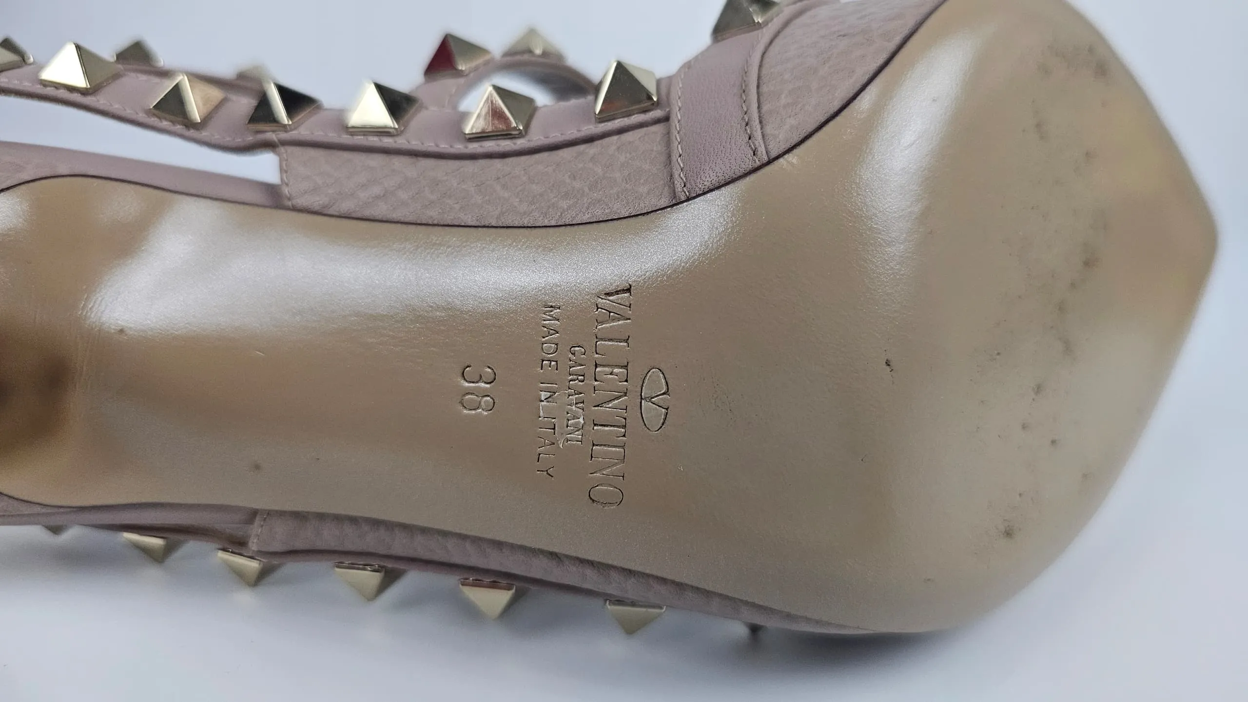 Rockstud Caged Pumps in Pale Pink