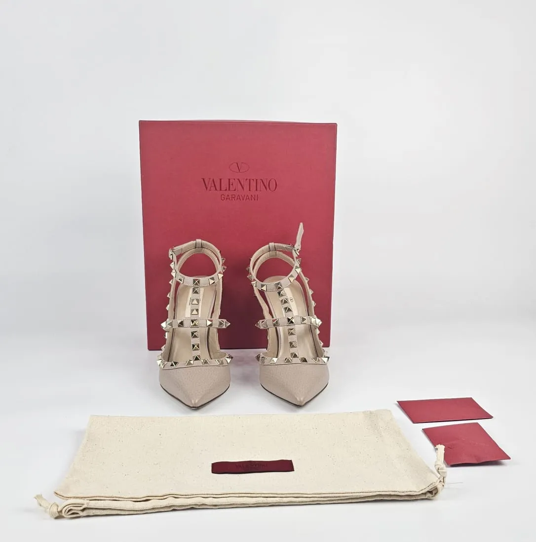 Rockstud Caged Pumps in Pale Pink