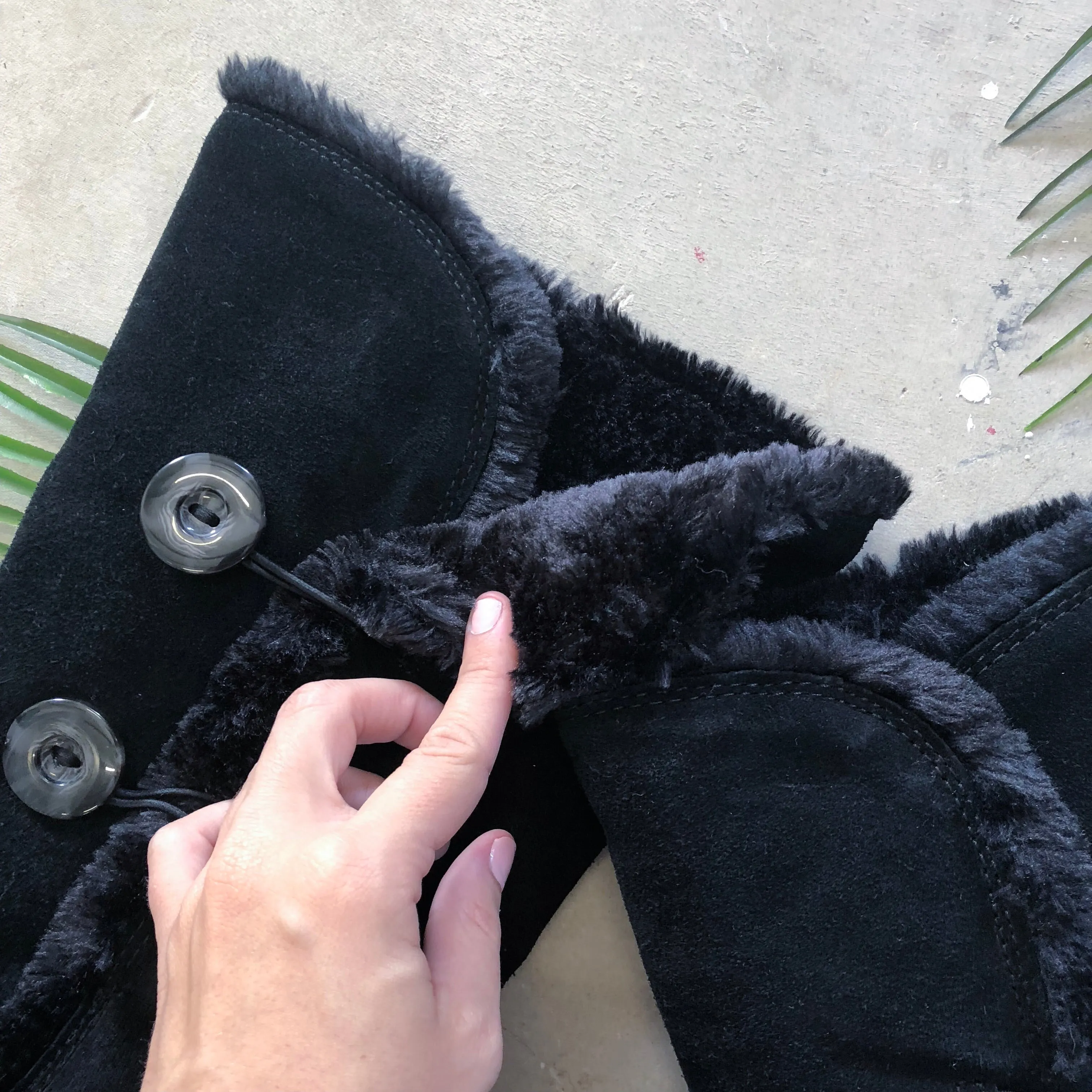 Winter boots - Size 9