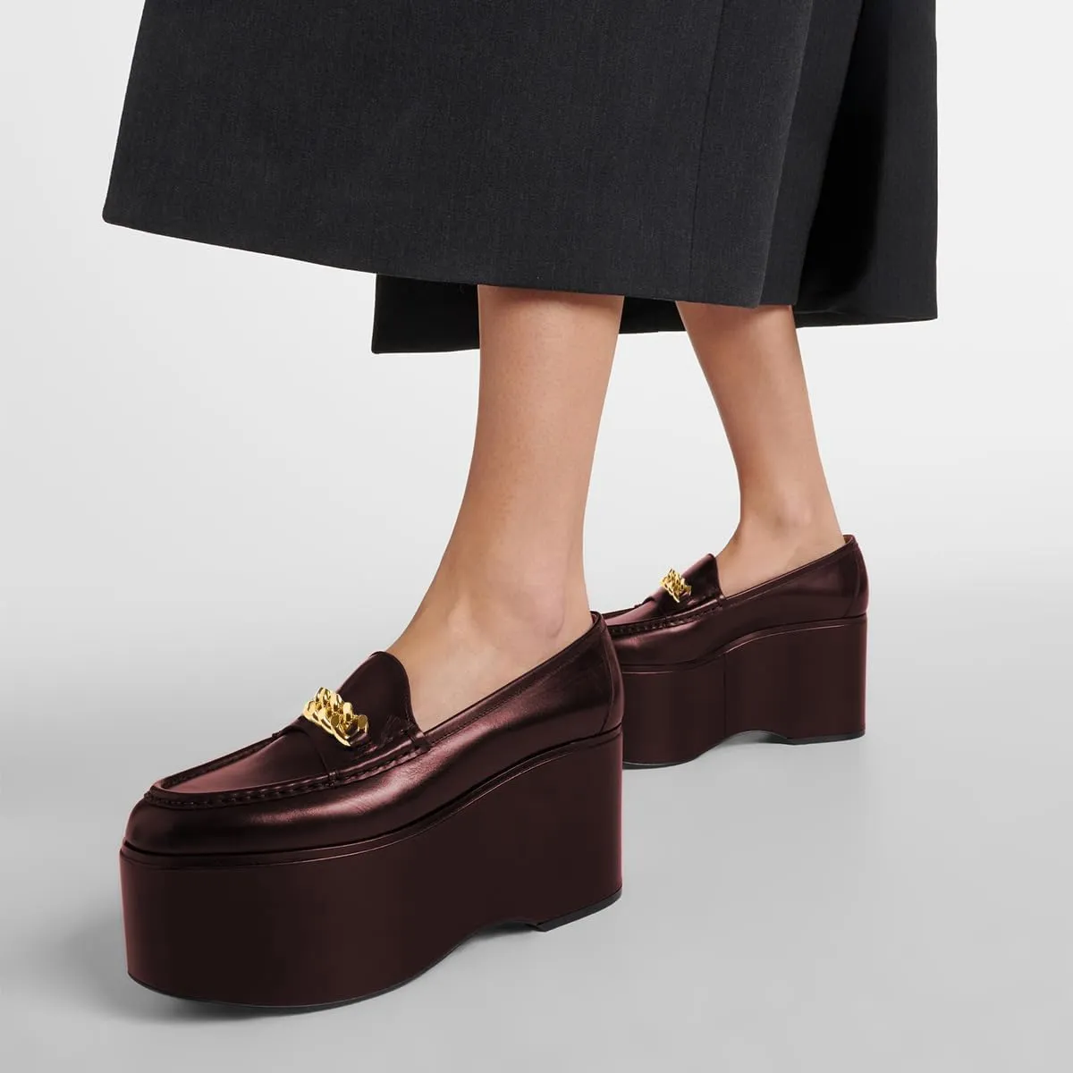 Women Chic Round Toe Chain Decoration Thick Sole Platform Loafers Slip on Graceful Party Homecoming Pump Shoes Size 4-16 US